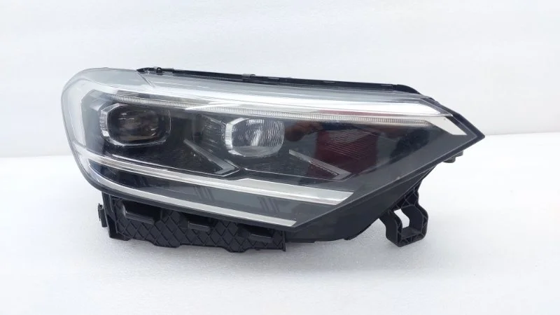Фара Volkswagen Polo 2021 MK6