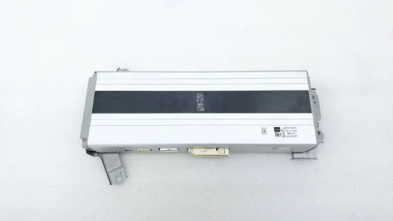 Усилитель акустической системы Lexus LX450d 2017 VDJ201