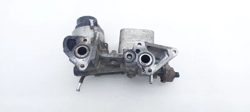 Корпус масляного фильтра Toyota Land Cruiser 2016 VDJ200