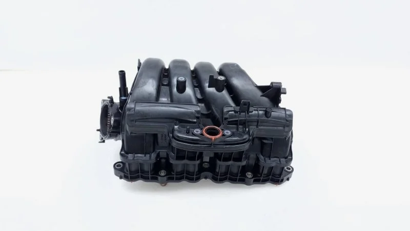 Коллектор впускной Toyota Camry 2021 70