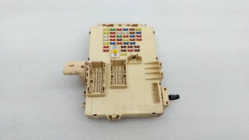 Блок предохранителей Hyundai i40 2016 VF