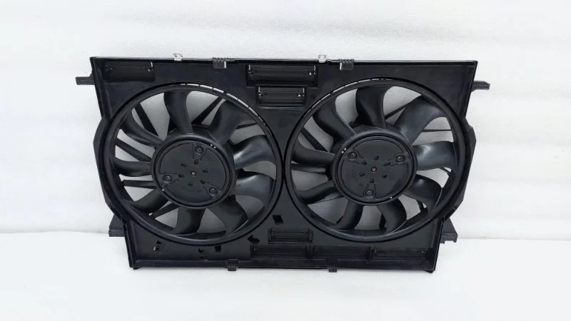 Вентилятор радиатора Volkswagen Touareg 2019 CR