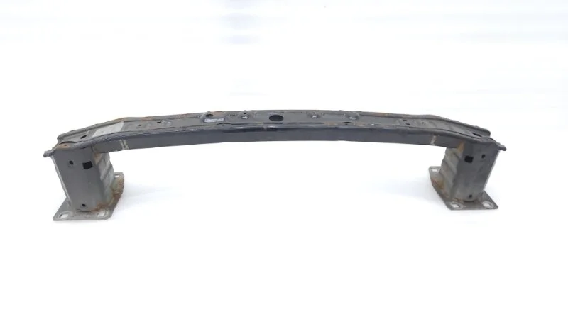 Усилитель бампера Land Rover Discovery sport 2017 L550