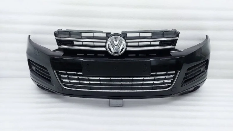 Бампер Volkswagen Touareg 2014 NF