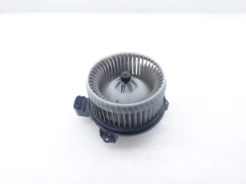 Моторчик печки Toyota Land Cruiser Prado 2016 150