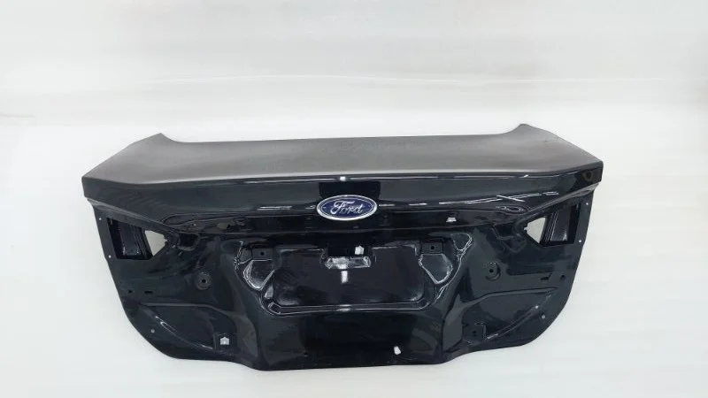 Крышка багажника Ford Mondeo 2015 CD391