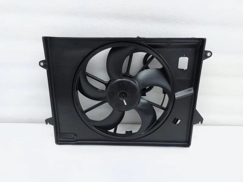 Вентилятор радиатора Kia Optima 2019 JF