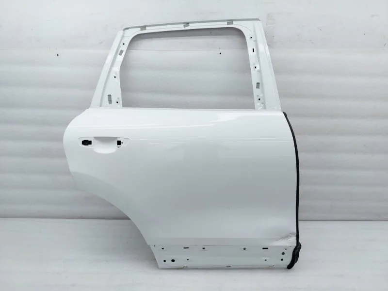 Дверь Volkswagen Touareg 2014 NF