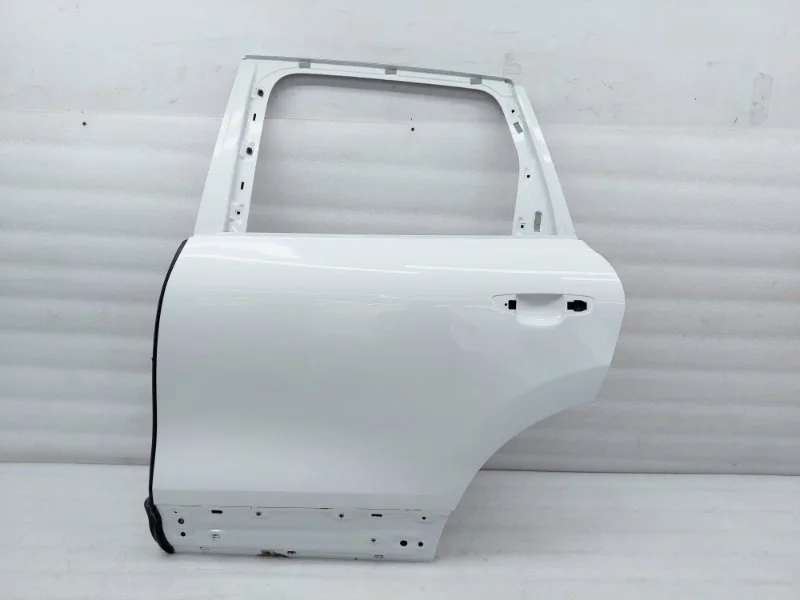 Дверь Volkswagen Touareg 2014 NF