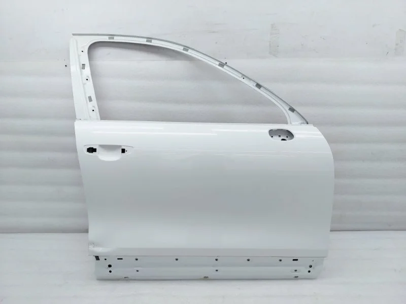 Дверь Volkswagen Touareg 2014 NF