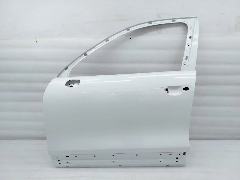 Дверь Volkswagen Touareg 2014 NF