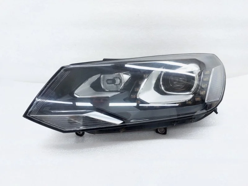 Фара Volkswagen Touareg 2014 NF