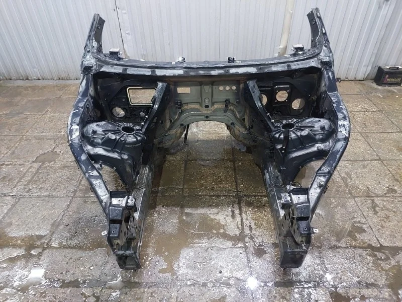 Кузов передняя часть BMW X6M 2012 E71