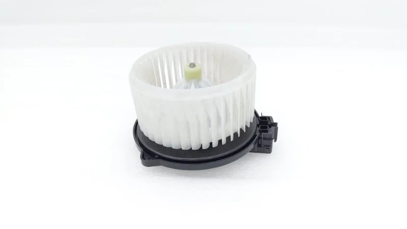 Моторчик печки Mitsubishi Pajero Sport 2021 KS0W