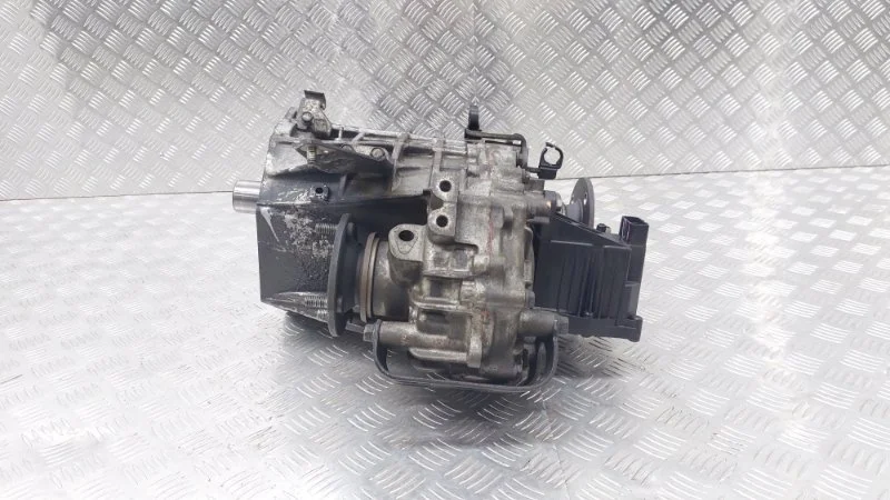 Раздаточная коробка Mitsubishi Pajero Sport 2021 KS0W