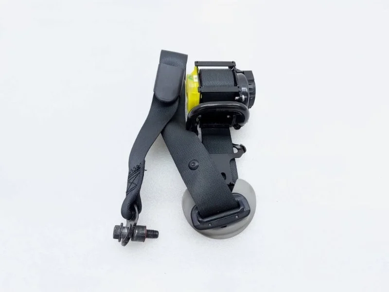 Ремень безопасности пиропатроном Kia Ceed 2022 CD