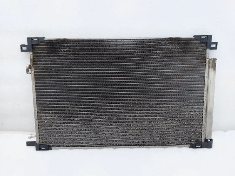 Радиатор кондиционера Toyota Camry 2018 70