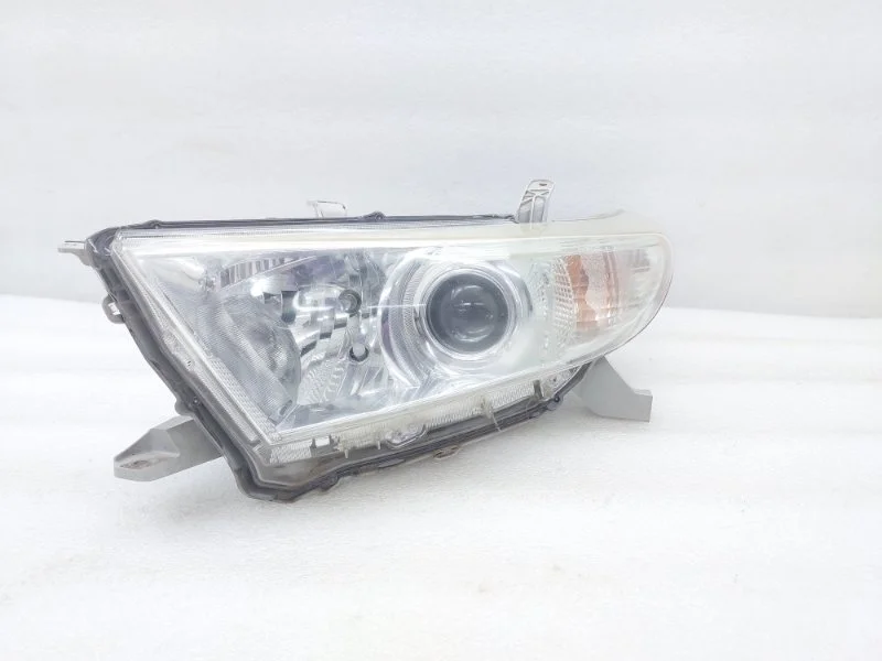 Фара Toyota Highlander 2011 GSU45L