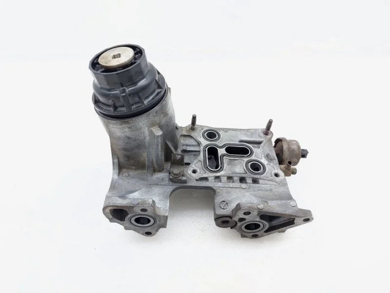 Корпус масляного фильтра Toyota Land Cruiser 2008 VDJ200