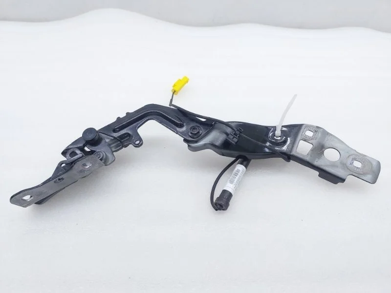 Петля капота Mercedes-Benz GLB-Class 2021 X247