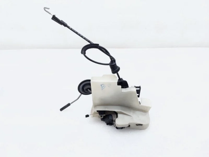 Замок двери Volkswagen Transporter 2007 T5