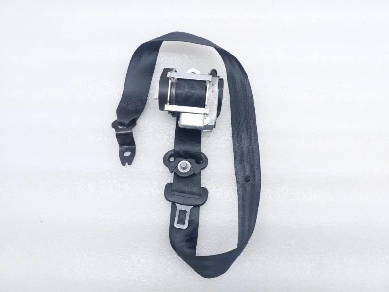 Ремень безопасности пиропатроном Skoda Rapid 2021 NK6