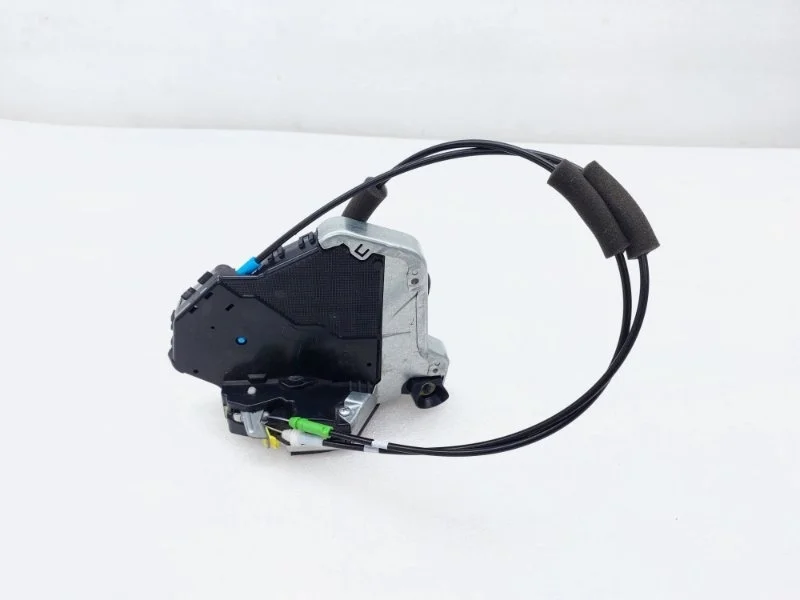 Замок двери Toyota Land Cruiser Prado 2022 J150