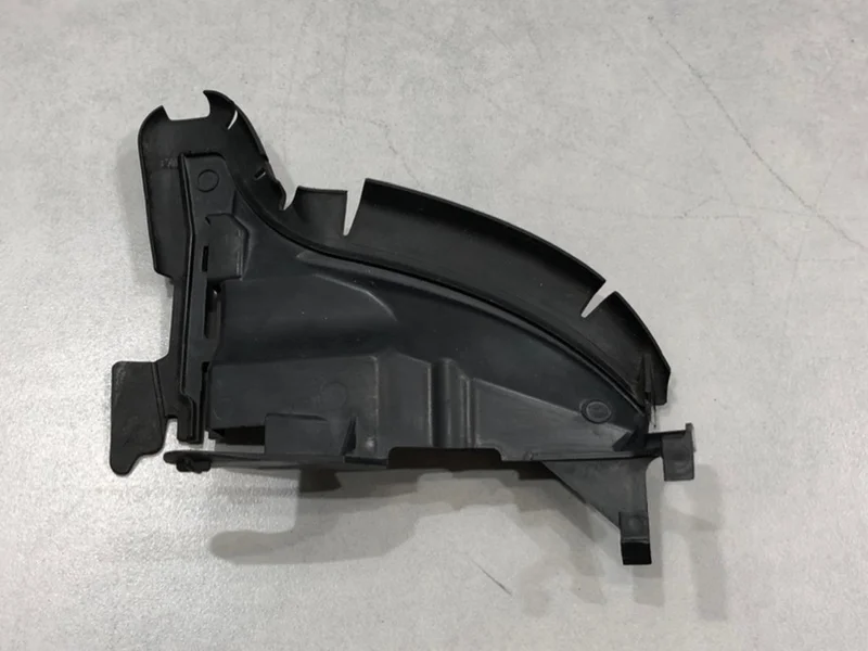 Дефлектор радиатора Volvo S80 2010