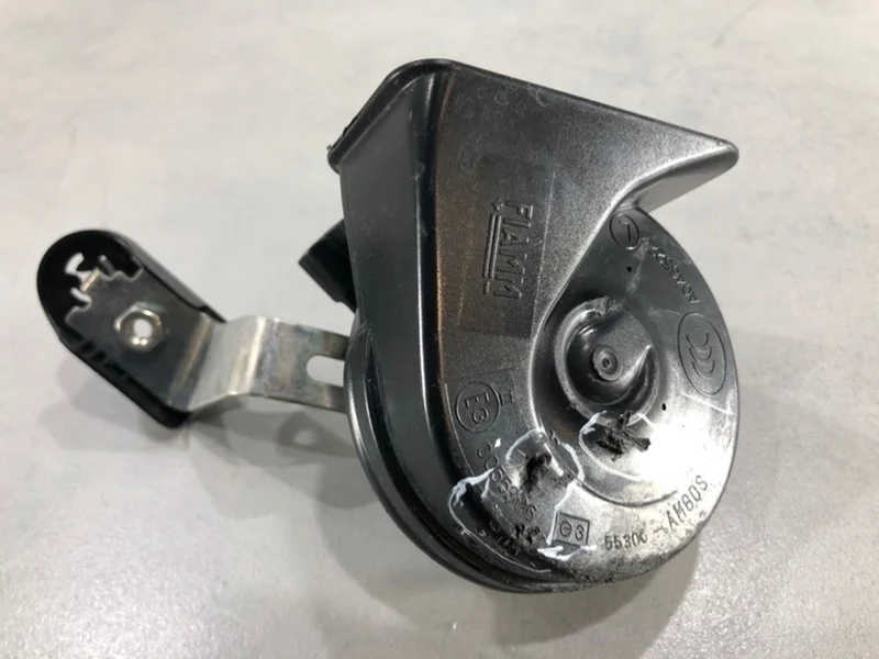 Звуковой сигнал Volvo S60 2011