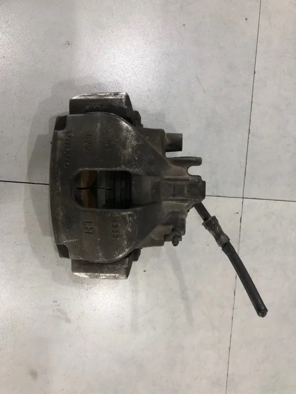 Суппорт тормозной Volvo S60