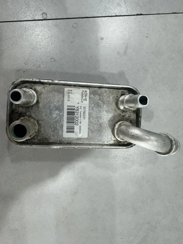 Радиатор масляный Volvo XC90