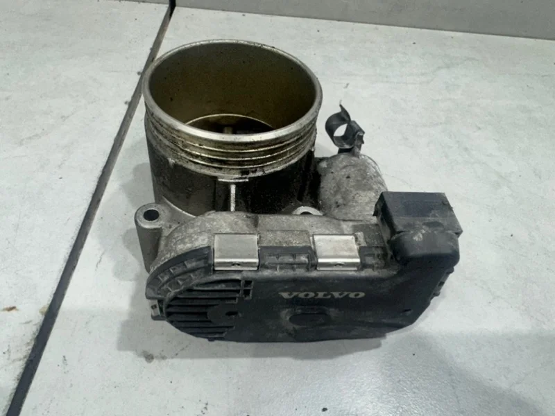 Дроссельная заслонка Volvo XC90