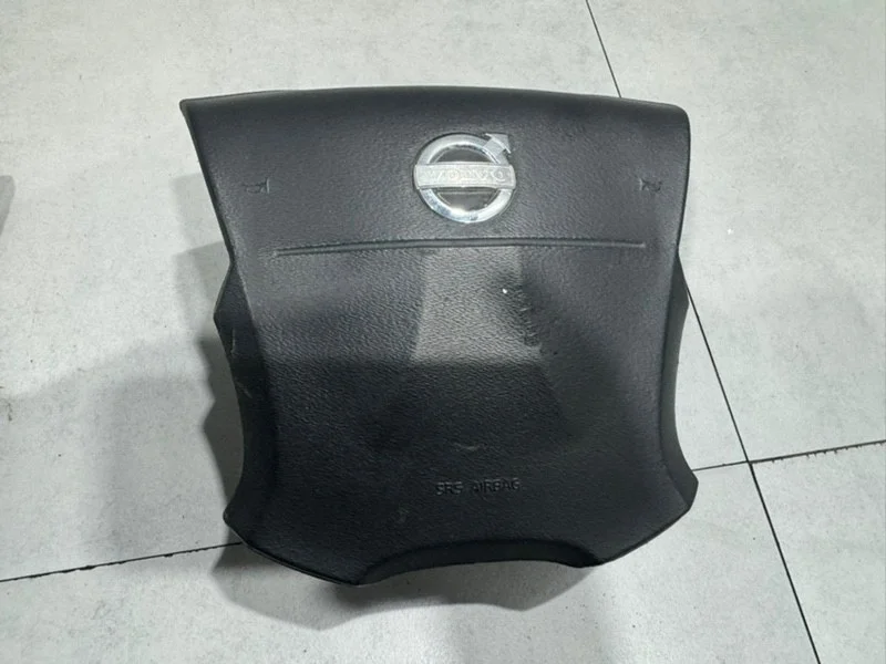 Подушка безопасности в руль Volvo XC60