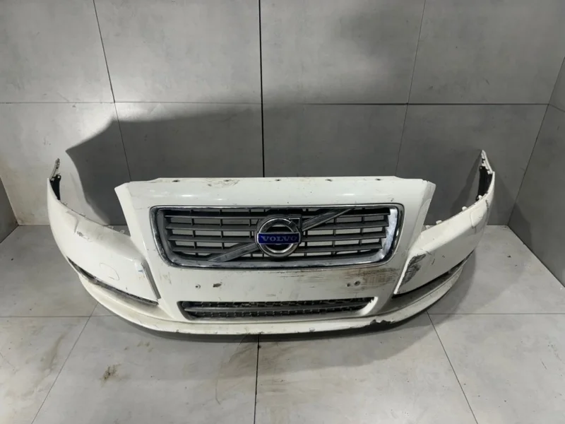 Бампер передний Volvo S80 2010