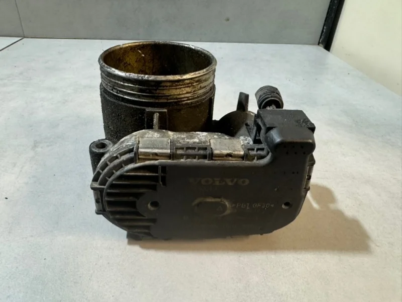 Дроссельная заслонка Volvo XC90