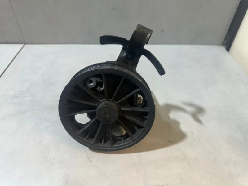 Насос гидроусилителя руля Volvo XC90