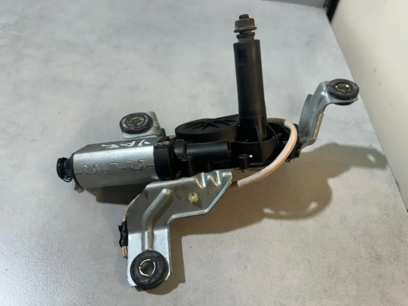 Мотор дворников Volvo XC90