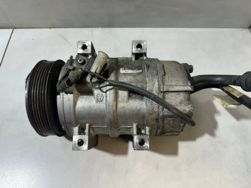 Компрессор кондиционера Volvo S60