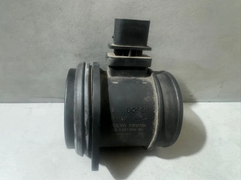 Датчик массового расхода воздуха Volvo XC90