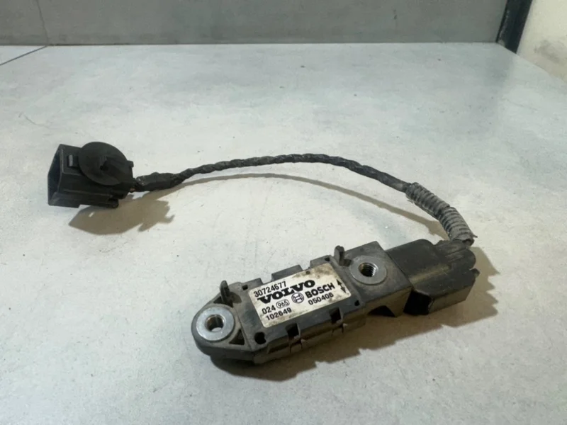 Датчик air bag Volvo XC90