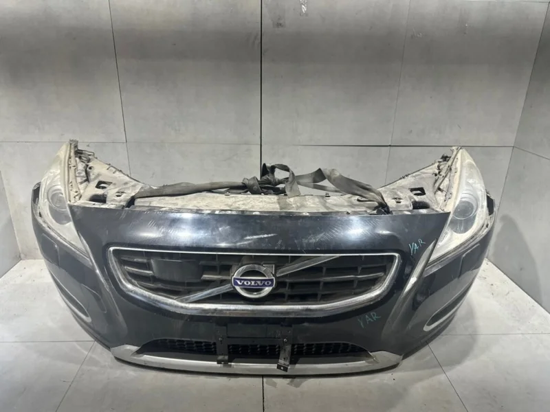 Nose cut Volvo S60