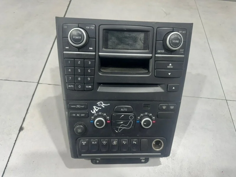 Магнитола Volvo XC90