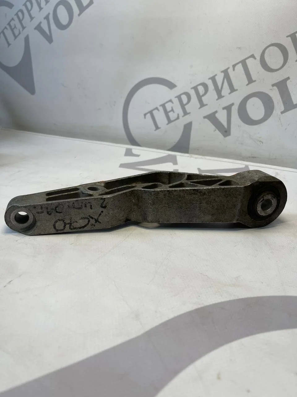 Кронштейн АКПП левый