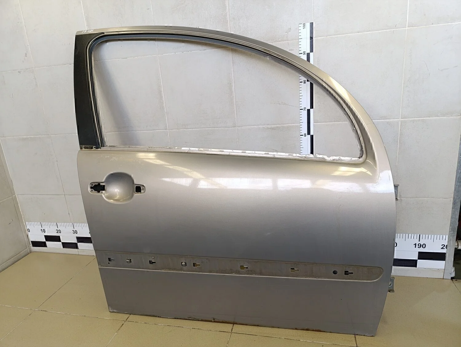 Дверь передняя правая C3 2002-2009