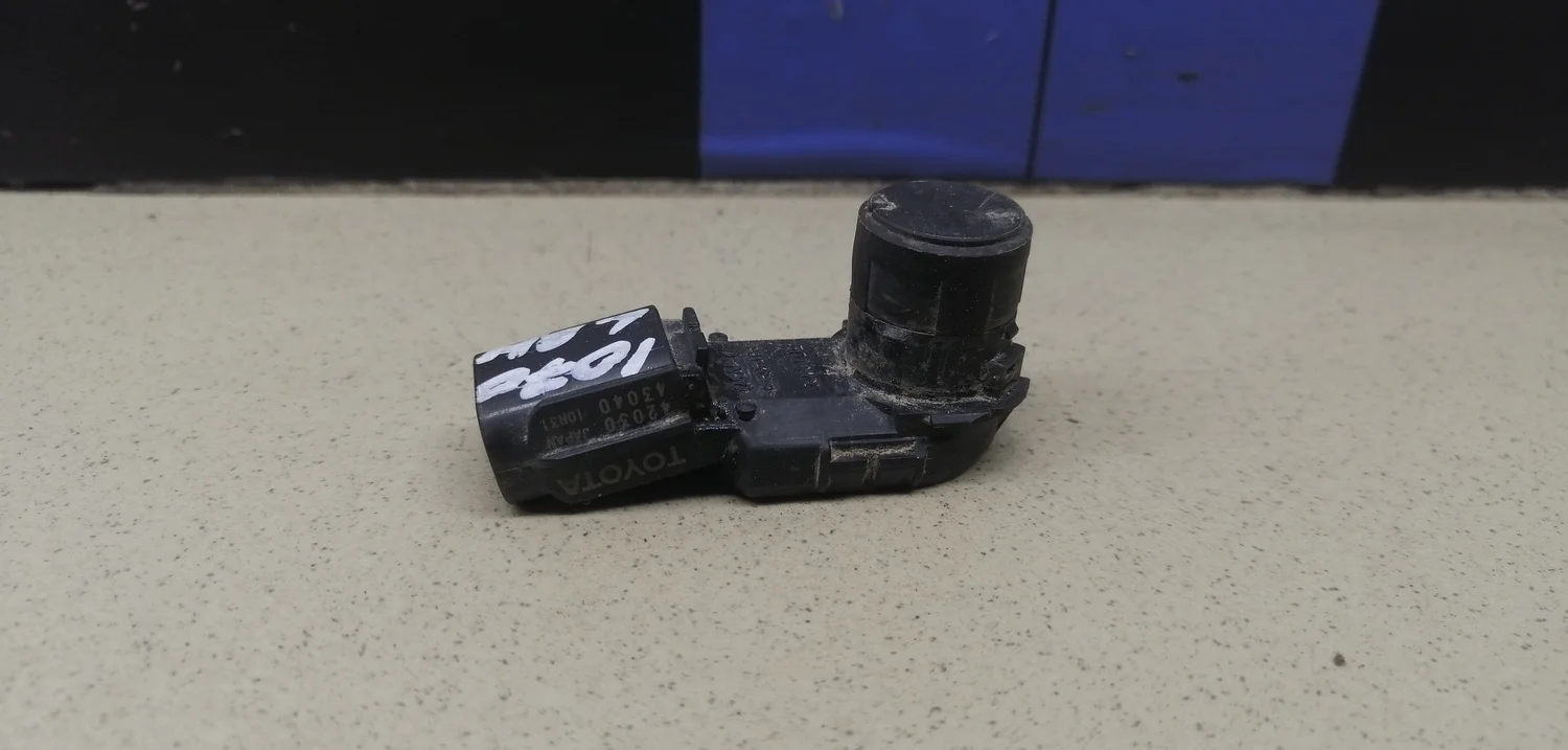 Датчик парковки RAV 4 2013-2019