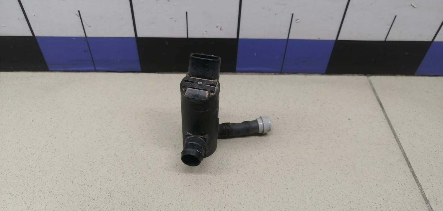 Насос омывателя фар RAV 4 2013-2019