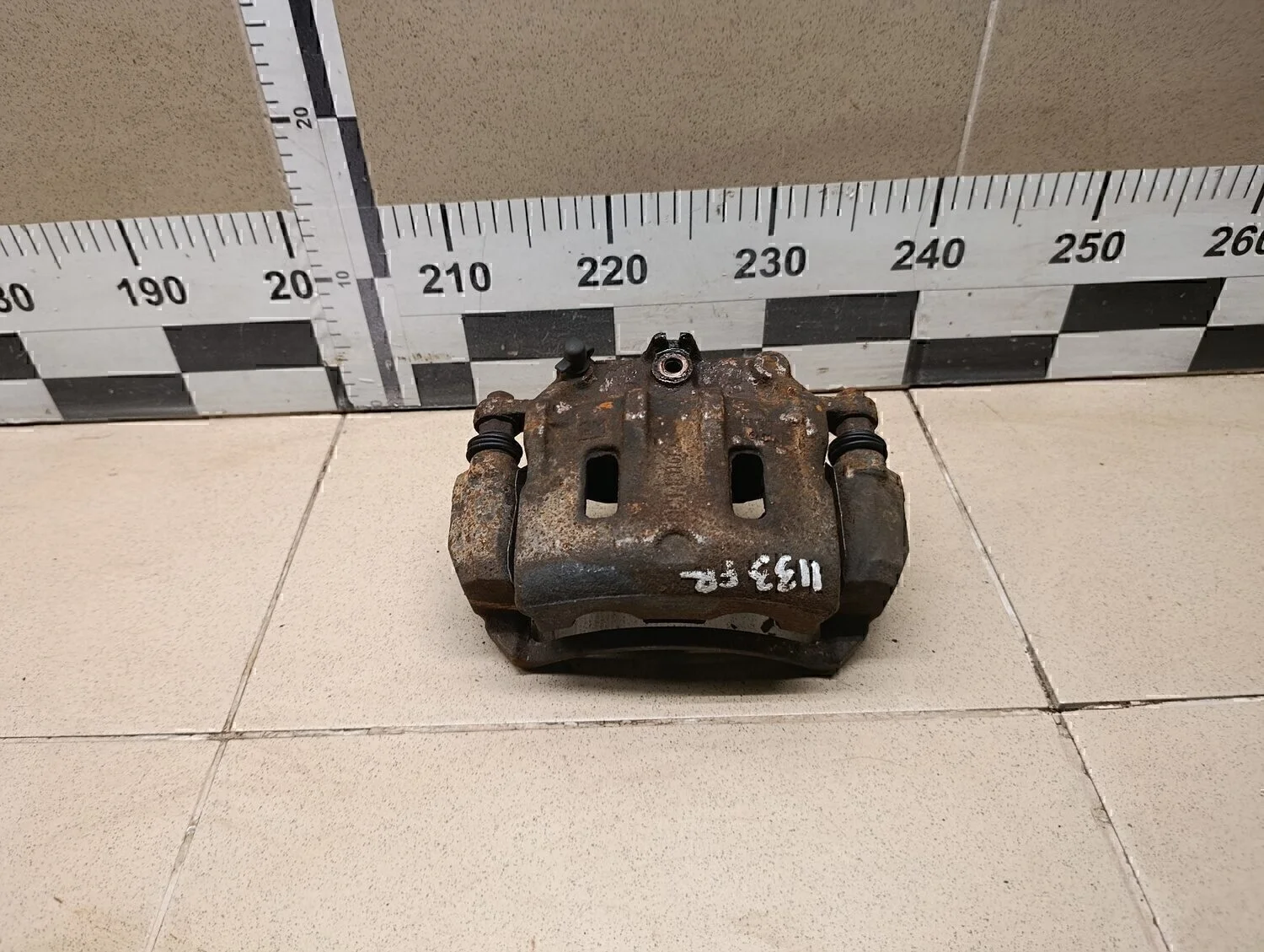 Суппорт передний правый Captiva (C100) 2006-2010