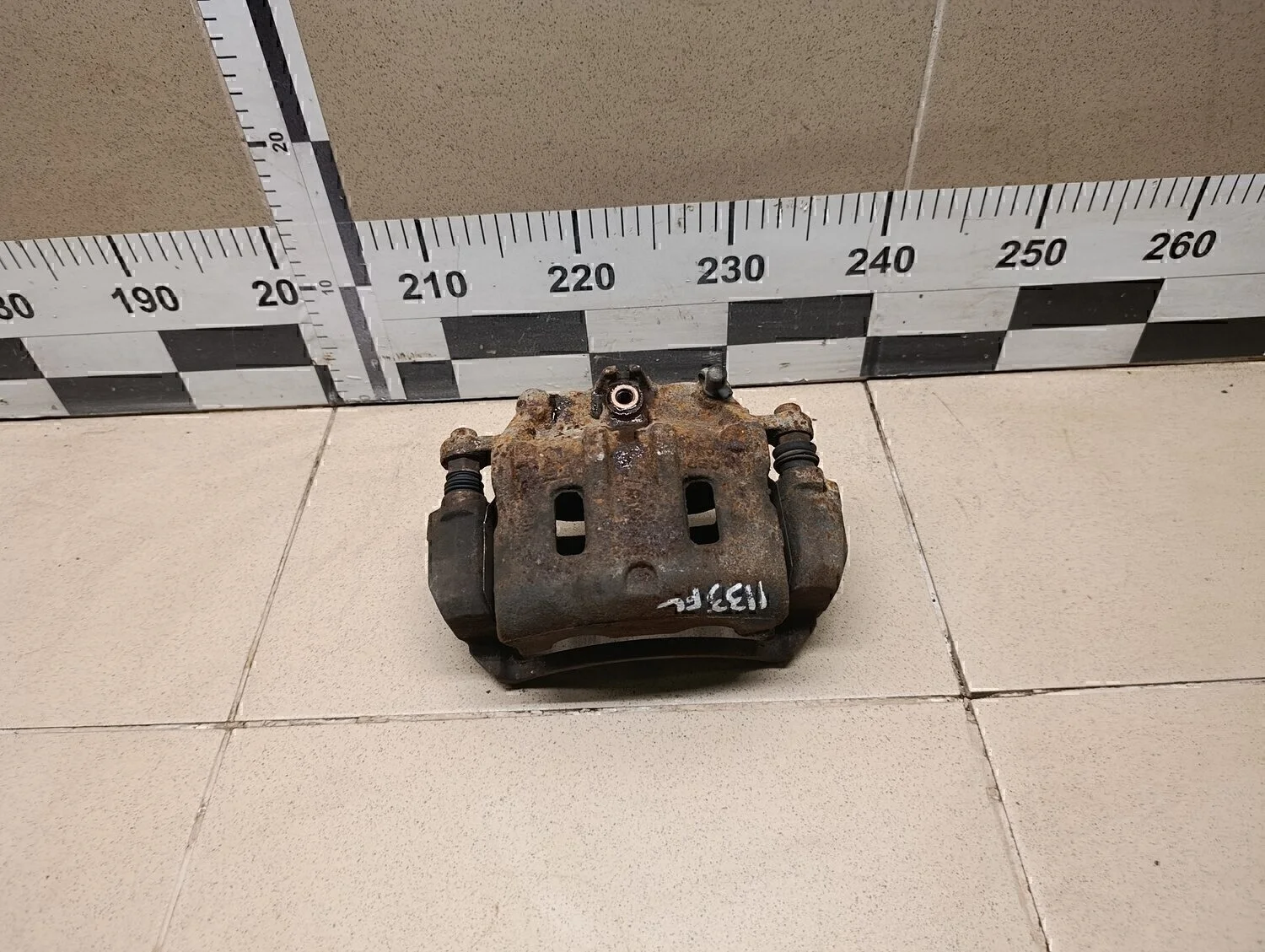 Суппорт передний левый Captiva (C100) 2006-2010