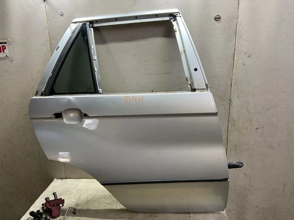 Дверь задняя правая BMW X5 E53 2005