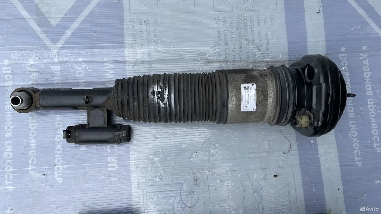 Пневмоамортизатор задний левый bmw g11 g12